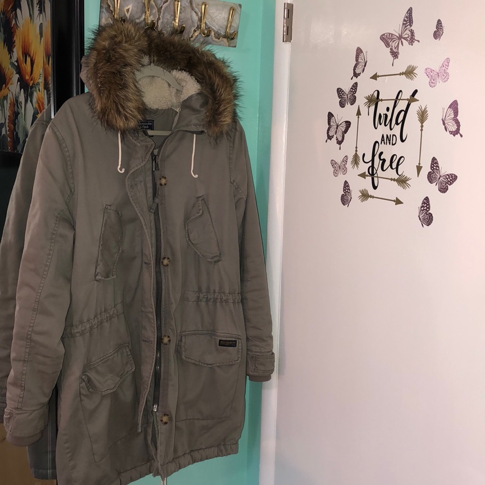 Abercrombie & Fitch Sherpa Lined Gray Jacket